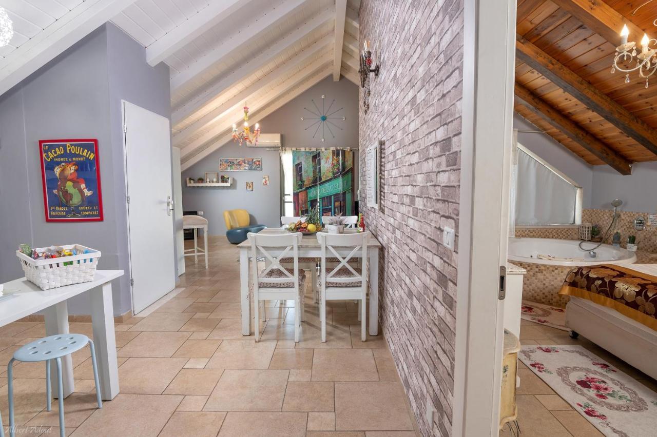 Ahavtia - לזוגות ומשפחות Villa Had Nes Exterior foto